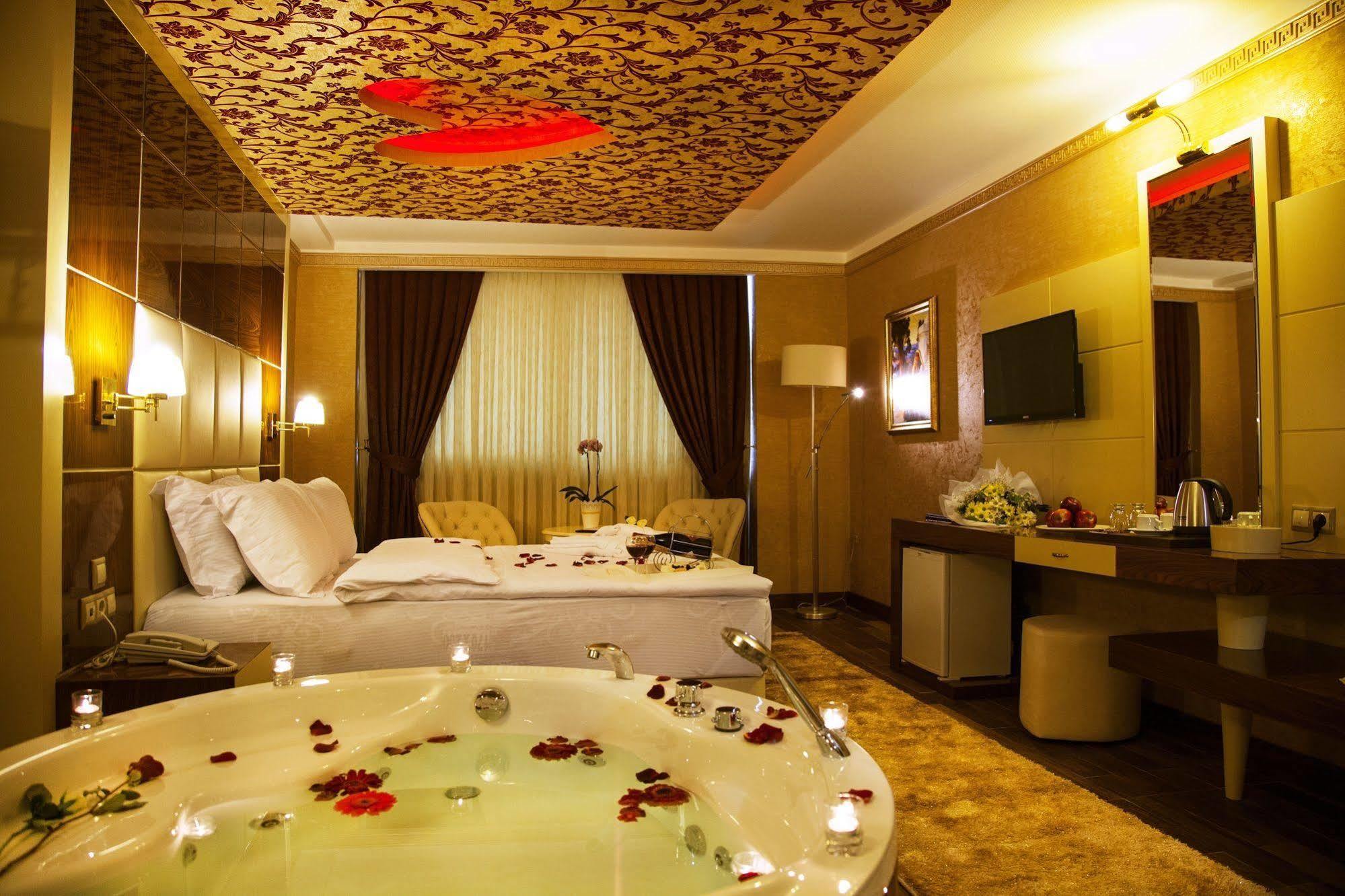 Cukurova Erten Hotel Adana Exterior photo